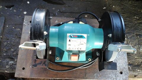 Touret Fartool 30 Maignaut-Tauzia (32)