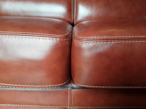 DE CANAPAE DE LUXE EN CUIR 2 PLACES 1800 Pierrefitte-sur-Seine (93)