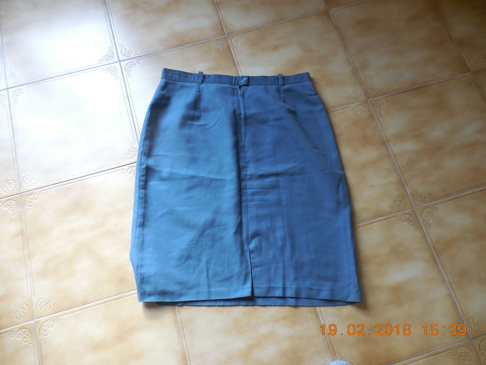 jupe grise t 50 Vêtements