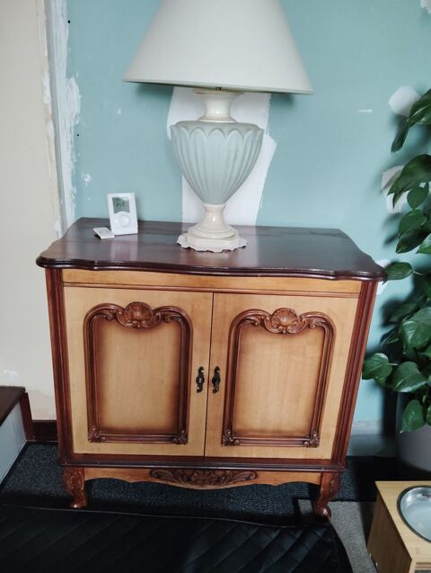 Buffet bas en bois massif
90 Goussainville (95)
