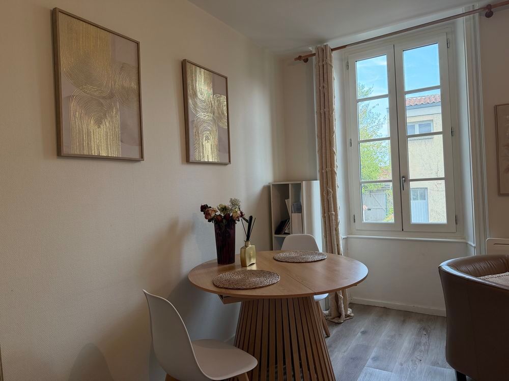 Location Appartement Appartement T2 MEUBLÉ La rochelle