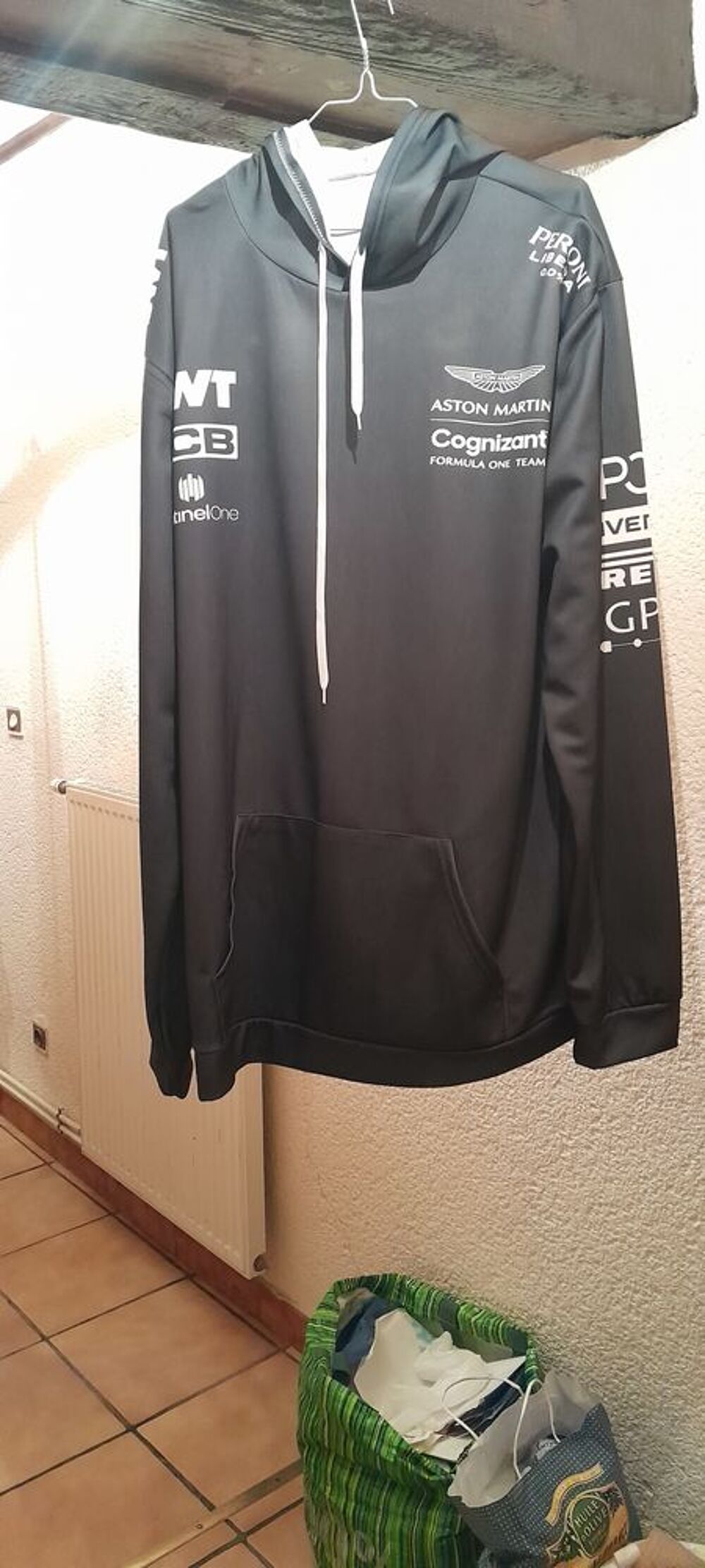 Sweat Aston Martin en 3xl pour homme . Vtements