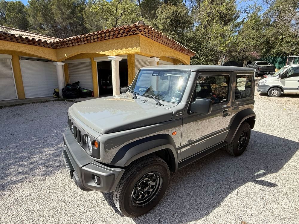 Jimny Privilege 2 places france 2025 occasion 13790 Peynier
