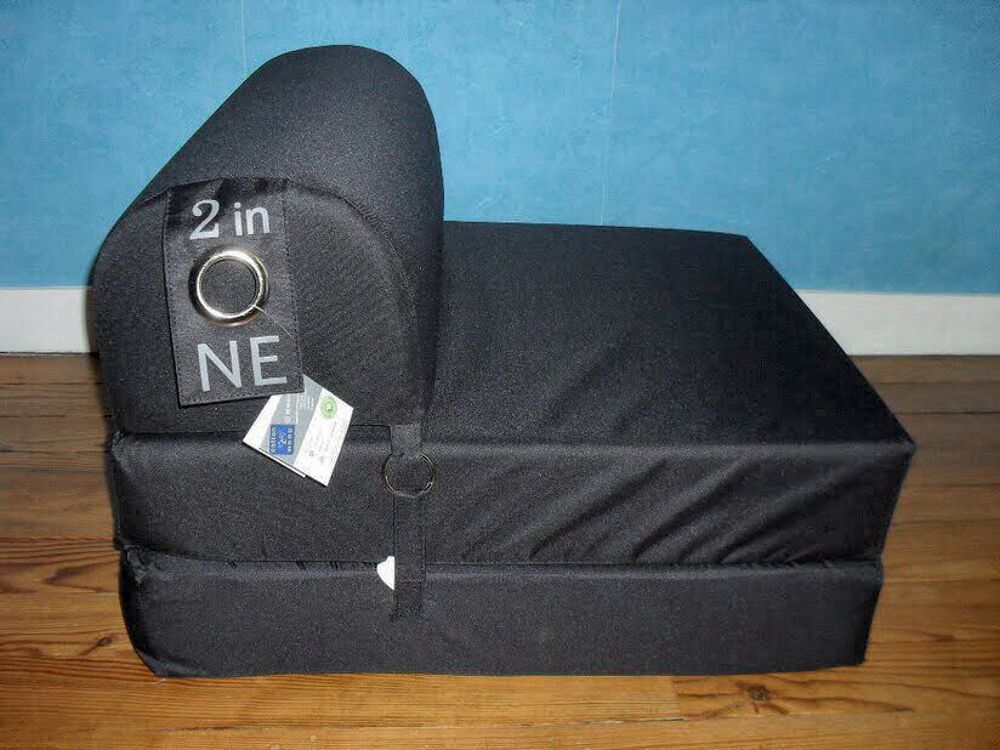 2 chauffeuses noires Meubles