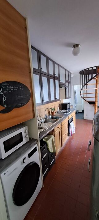  Appartement à louer 4 pièces 69 m² Lille