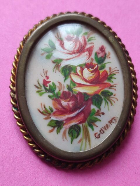 jolie broche ancienne 16 Viry-Noureuil (02)