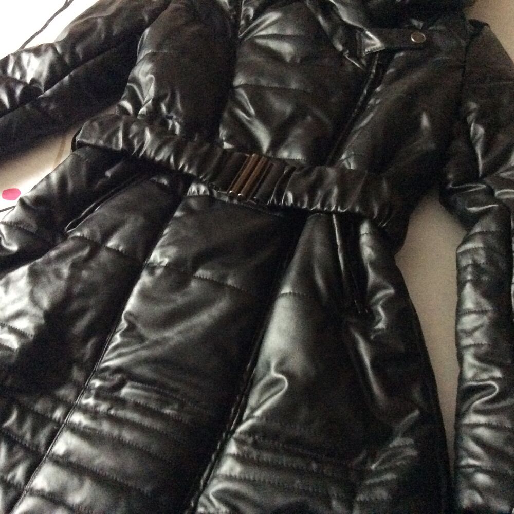 doudoune noire Vêtements