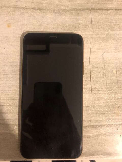 iPhone 11 Pro Max 480 Montlimar (26)