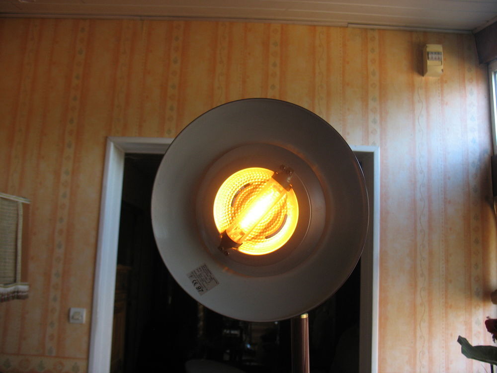 lampadaire orientable hauteur 1,45, poids 10kg, Dcoration