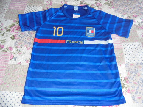 maillot de football equipe de france taille M tout neuf 10 Colombes (92)
