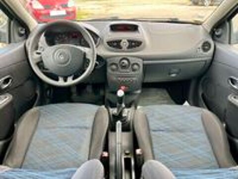 Clio III 1.2 16V 75 eco2 Authentique 2009 occasion 60870 Villers-Saint-Paul