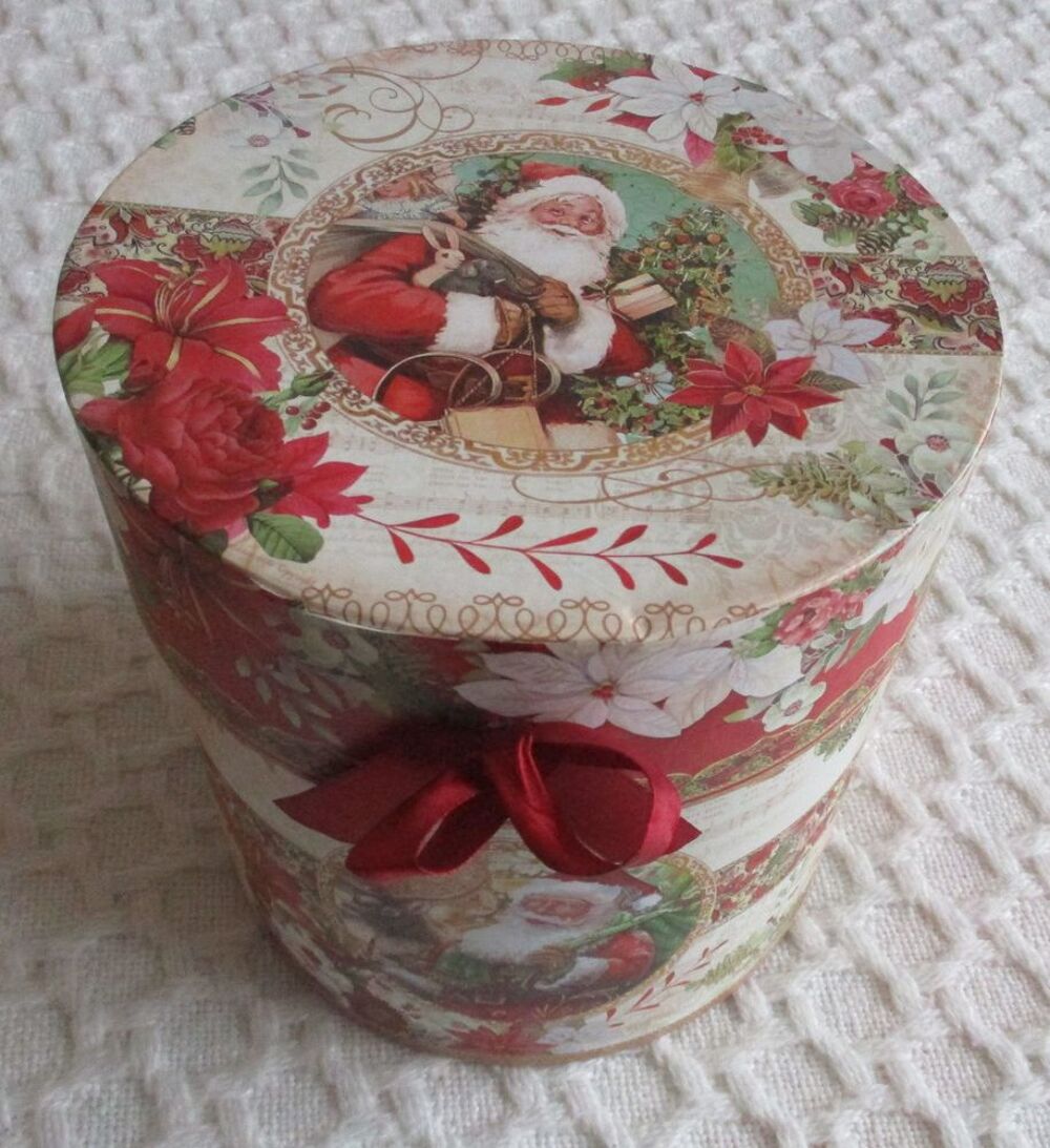 2 BOITES COFFRETS CADEAUX NOEL Décoration
