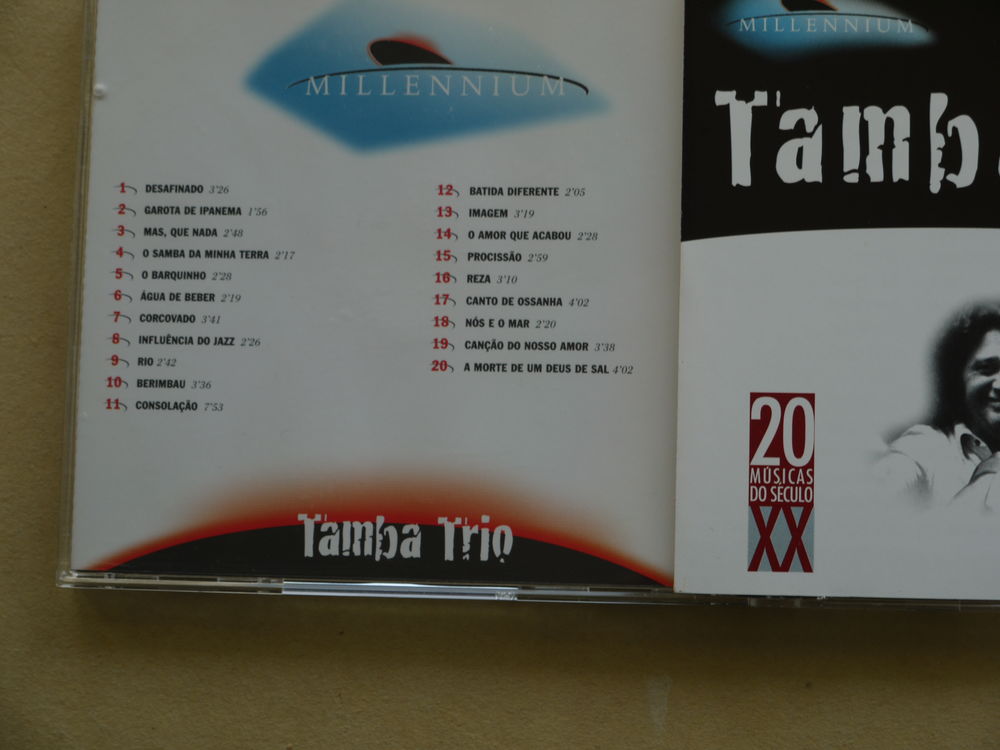 Lot de 15 CD musique latino
CD et vinyles