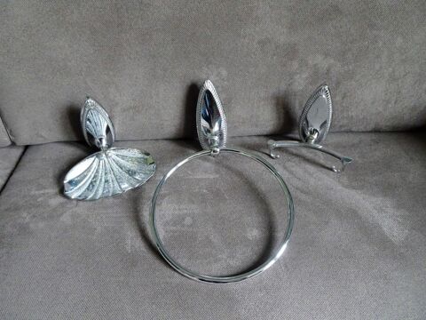 Porte serviette, savon, gan m�tal chrom� 70 Monflanquin (47)