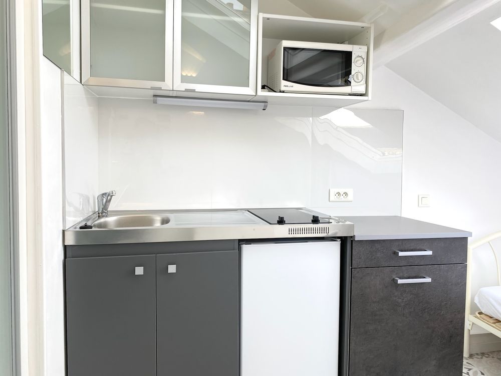 Location Appartement Epernay hyper centre, studette meublée, Épernay