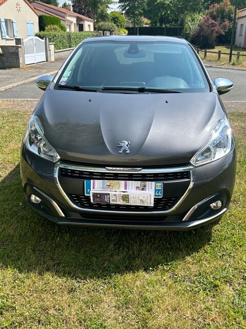 Peugeot 208 PureTech 82ch S&S BVM5 Allure