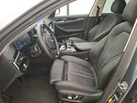 S&eacute;rie 5 Touring 530e TwinPower Turbo xDrive 292 ch BVA8 Luxury 2022 occasion 75015 Paris