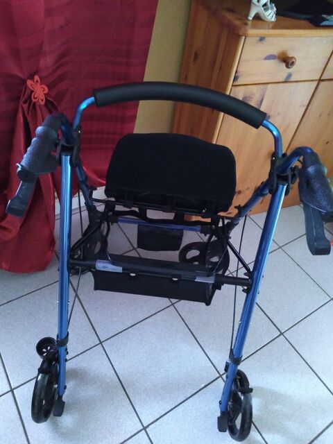 D�ambulateur neuf 100 Collioure (66)