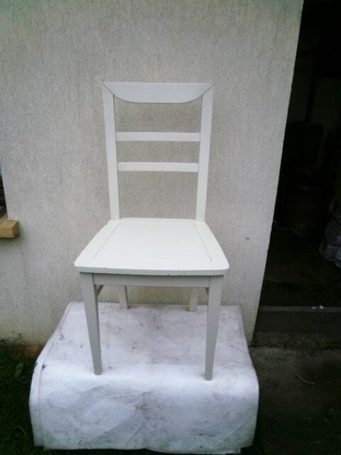 chaises 20 Montsoult (95)