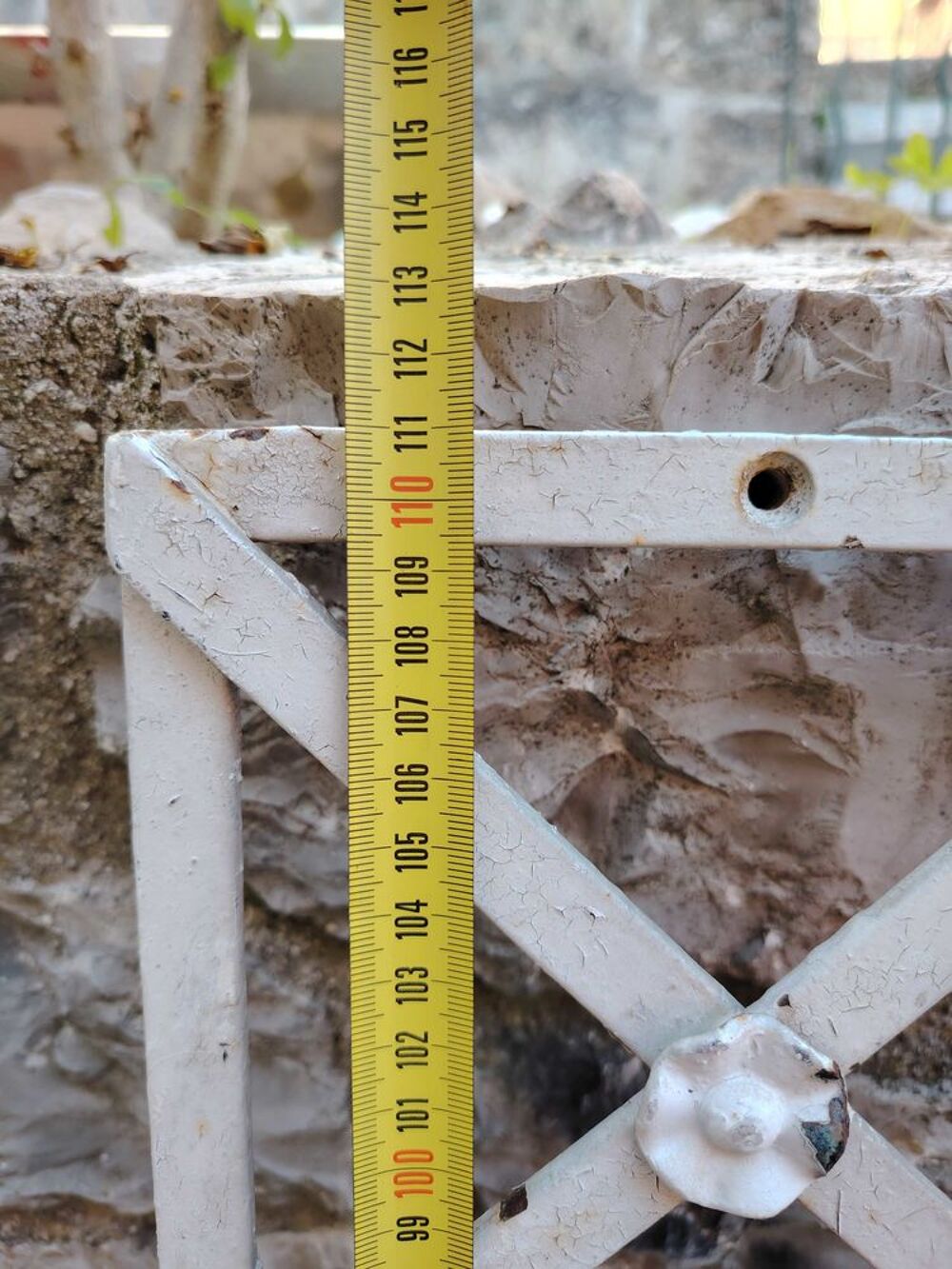 Barri&egrave;re anti effraction en fer forg&eacute; Bricolage