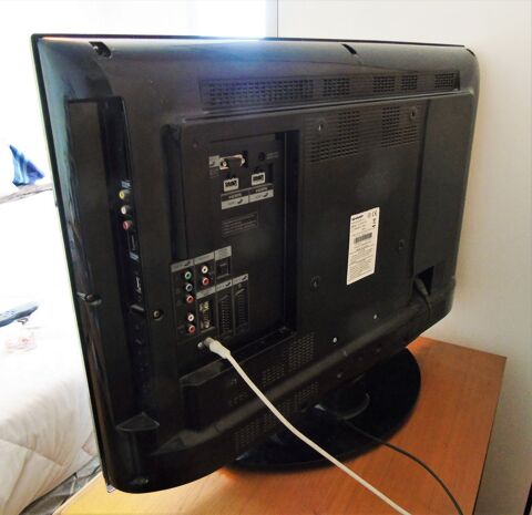 tlviseur couleur LCD   SHARP 150 Saint-Ouen (93)
