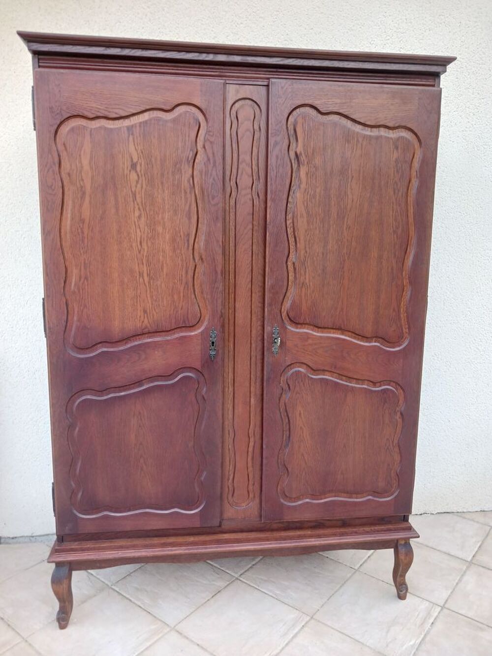 Chambre &agrave; coucher compl&egrave;te Meubles