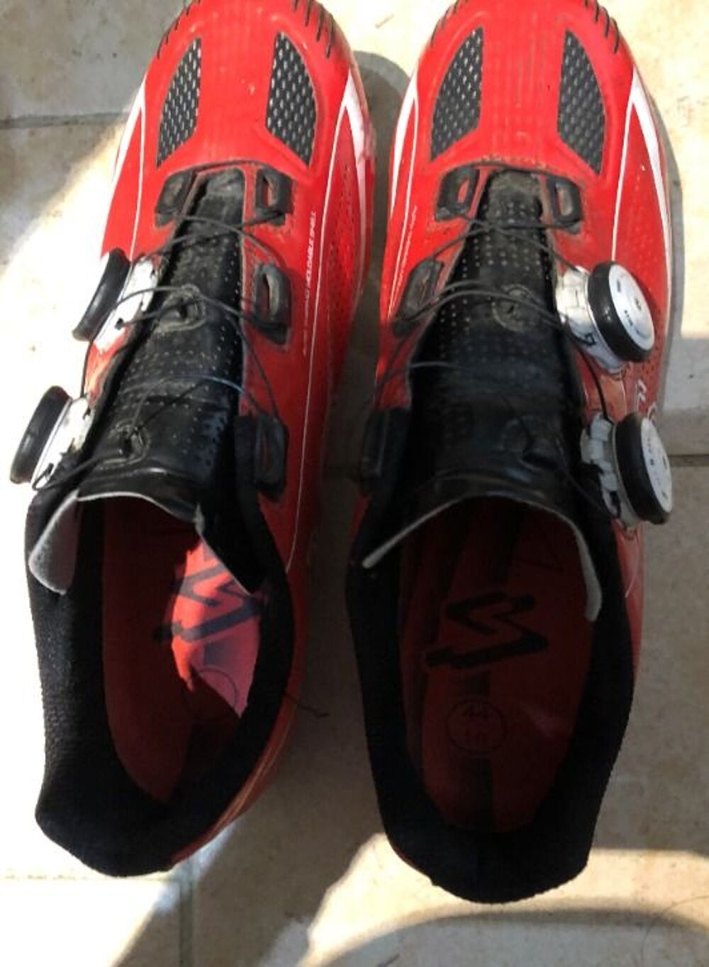 chaussures de velo spiuk taille 44 
Sports