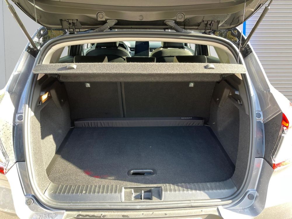 Captur mild hybrid 140 Techno fast track 2023 occasion 42120 Le Coteau