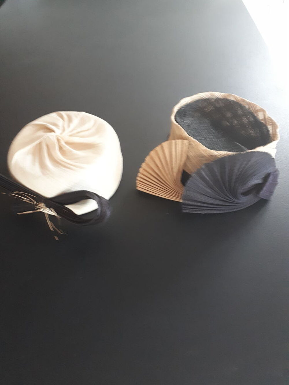 CHAPEAUX ANNEE 1930 Vêtements