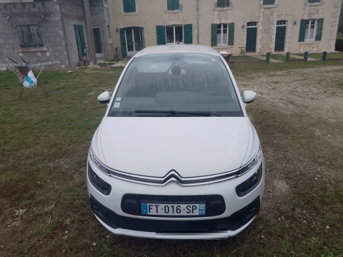 Citro&euml;n C4 Spacetourer Grand BlueHDi 130 S&S BVM6 Shine Pack 2020 occasion Brossac 16480