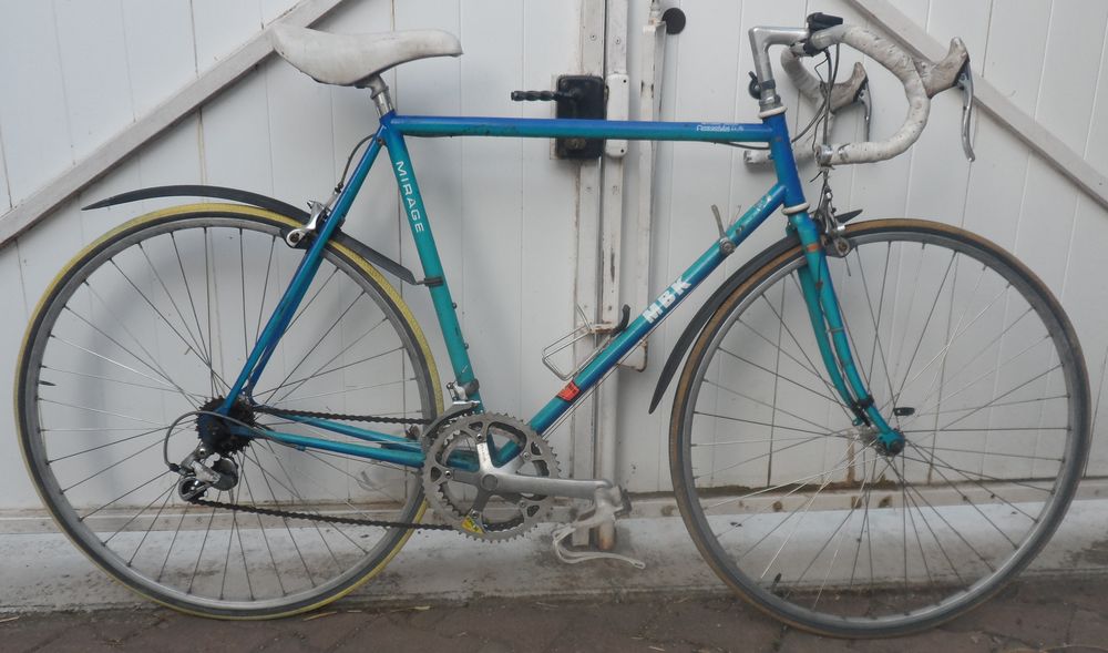 V&eacute;lo de course homme ann&eacute;es 60/70
MBK 14 vitesses collector Vélos
