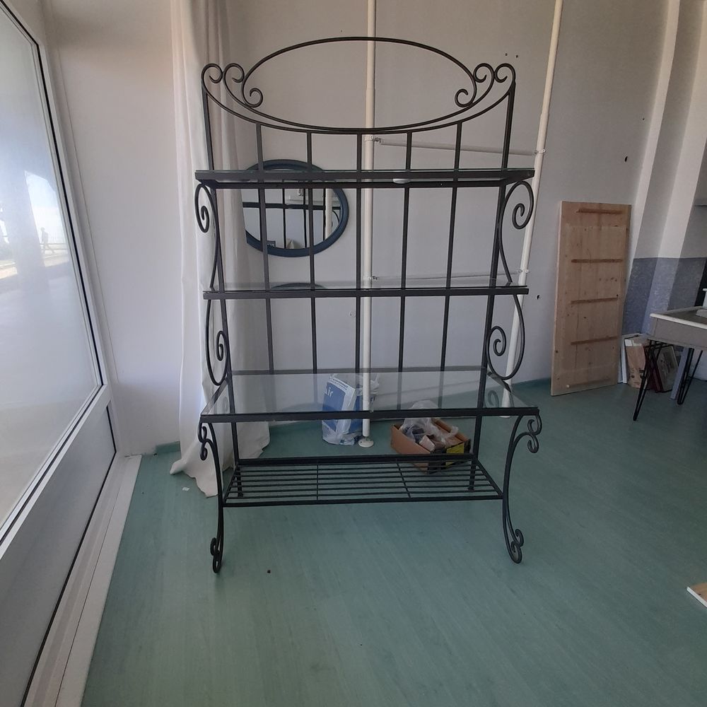 Etag&egrave;re en fer forg&eacute; Meubles
