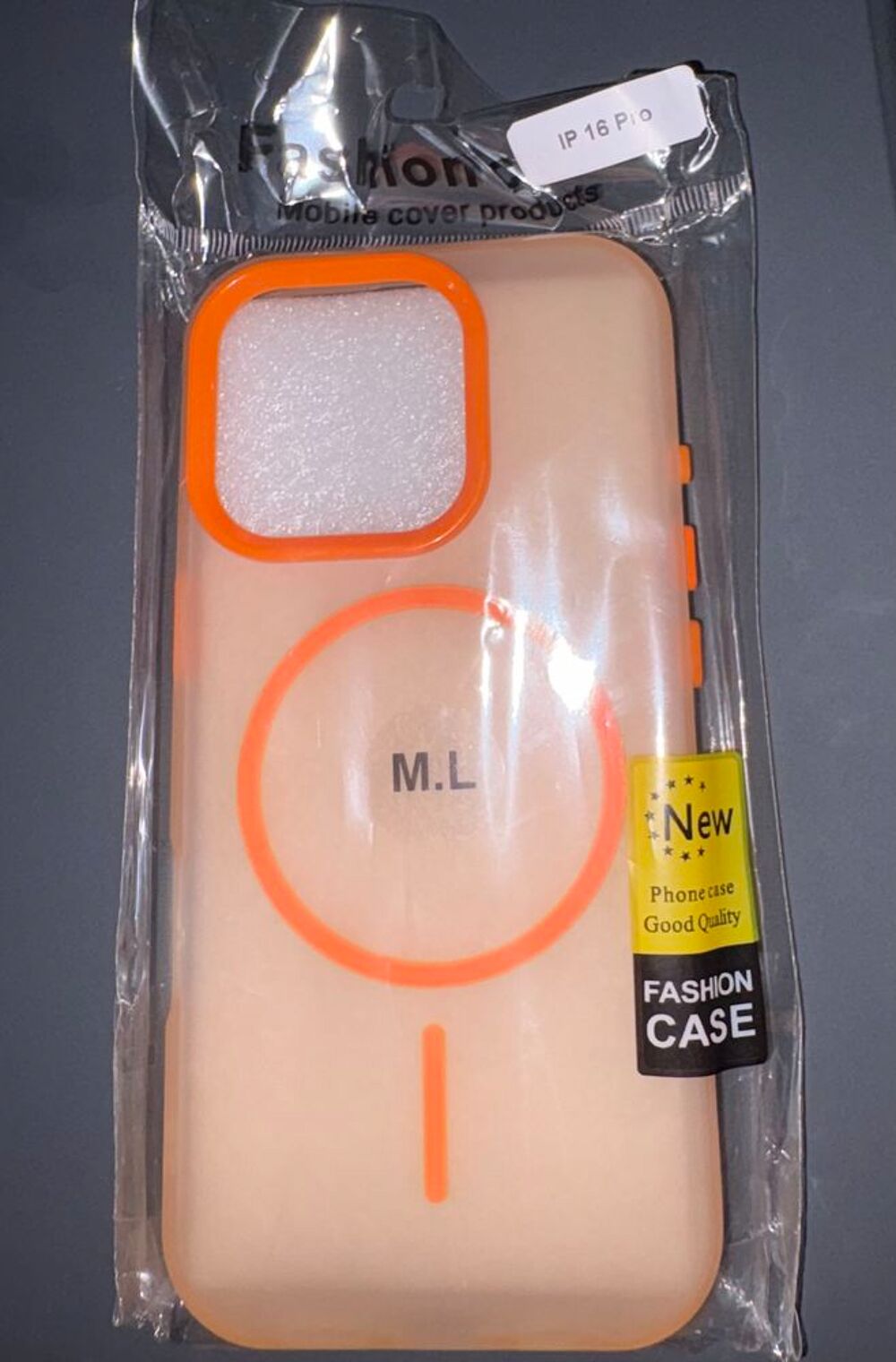 Coque magn&eacute;tique MagSafe iPhone 16 Pro €" P&ecirc;che &amp; Orange (Neuve) Accessoires