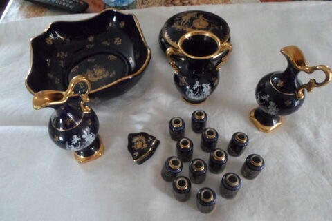 lot de porcelaine EMAUX  BLEU de LIMOGES 200 Am�lie-les-Bains-Palalda (66)