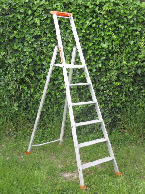 TUBESCA 6 Marches 120 Cagnes-sur-Mer (06)