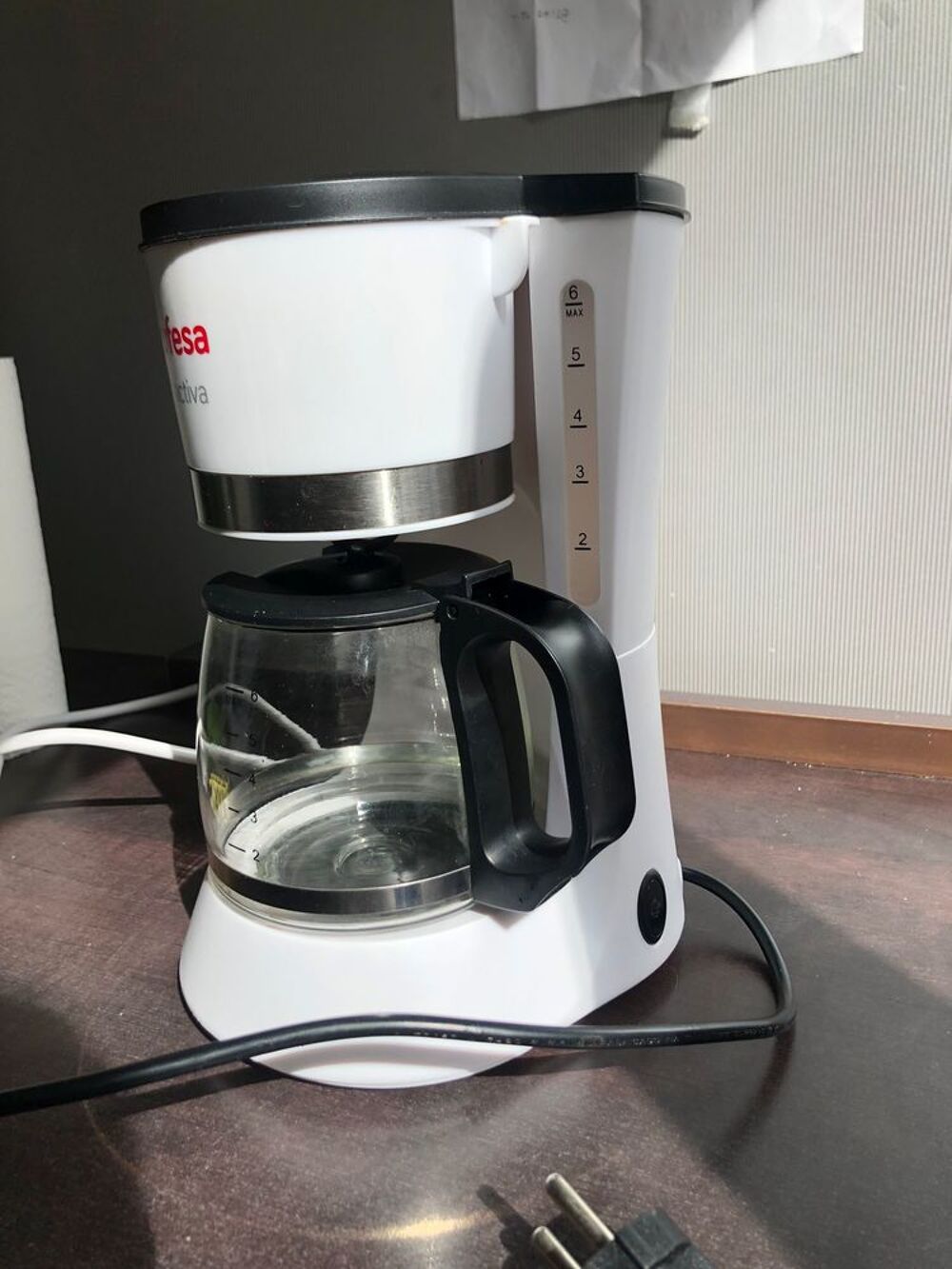 Cafeti&egrave;re &eacute;lectrique marque Ufesa Electroménager