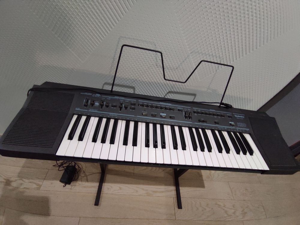 Synth&eacute;tiseur Instruments de musique