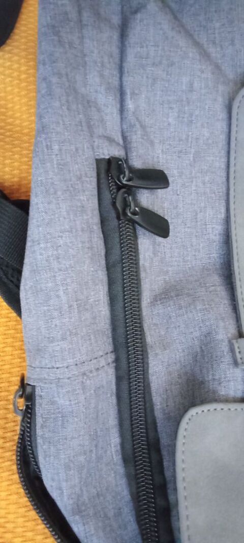 Sac � dos 20 Paris 19 (75)