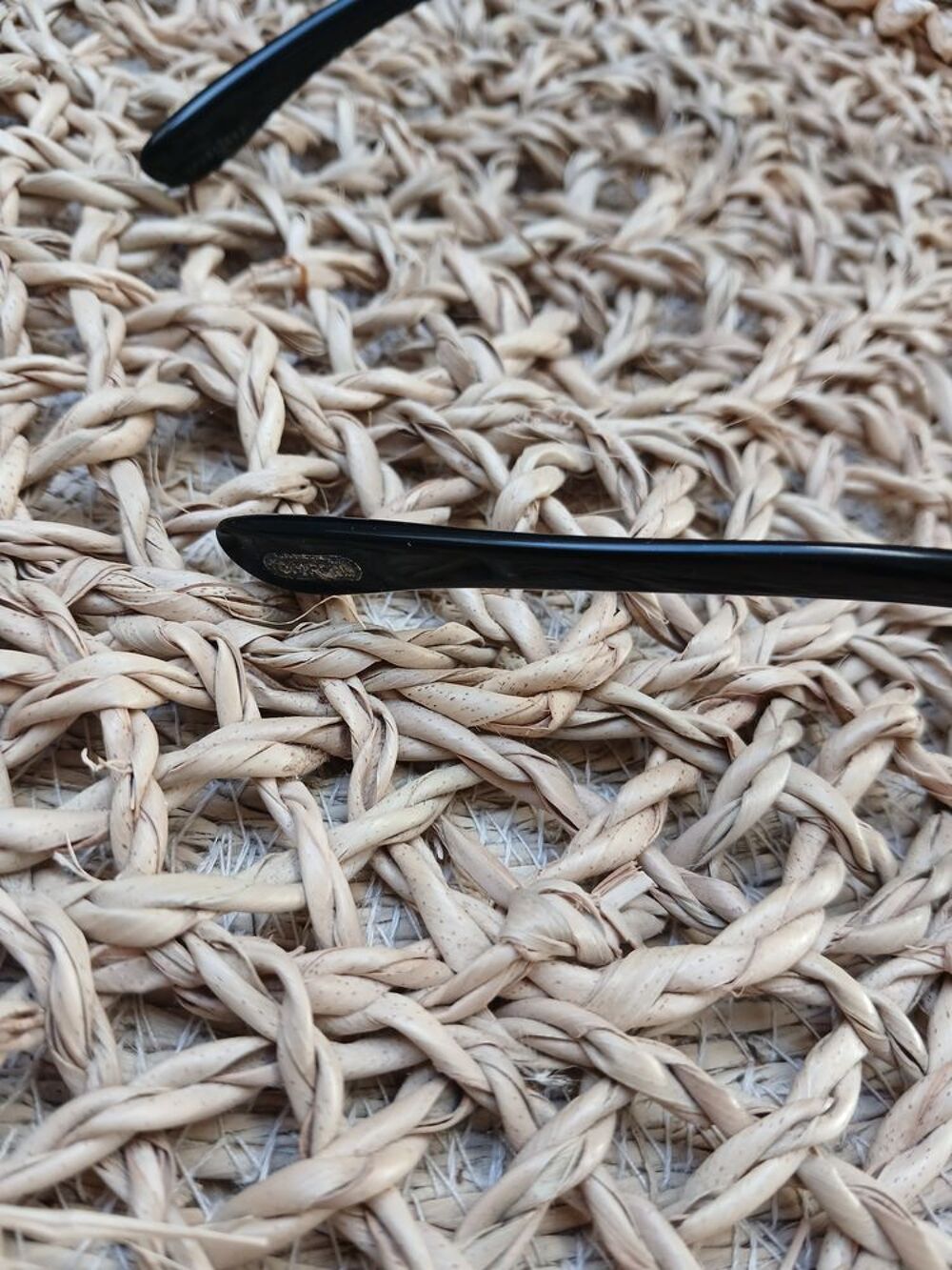 PAIRE DE LUNETTES SOLEIL " Tom Ford " Bijoux et montres