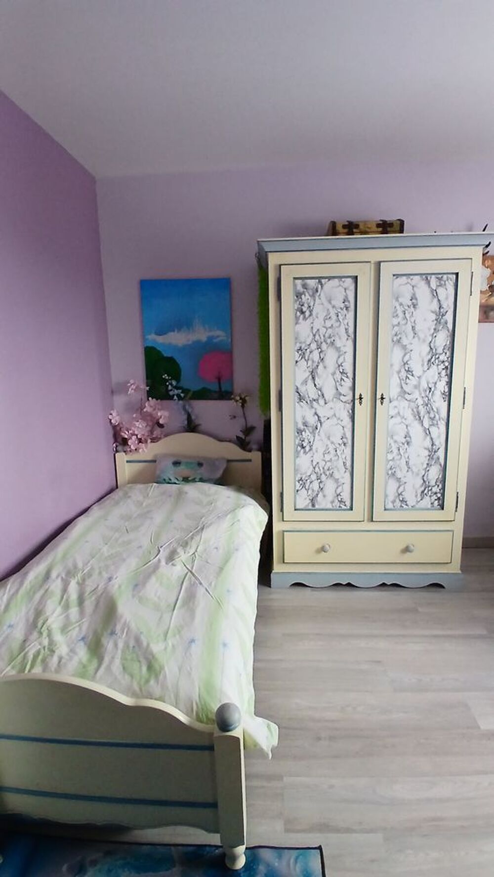 Lit simple Meubles