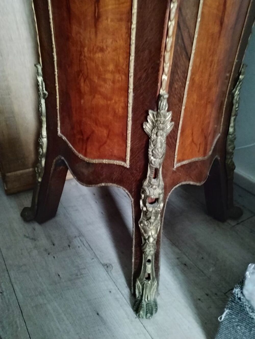 Sellette en merisier Meubles