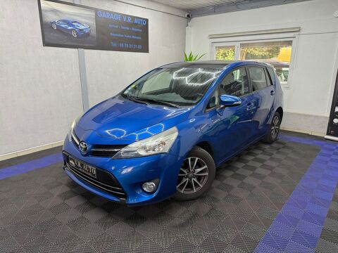 Toyota Verso 112 D-4D 7pl FAP SkyView 2014 occasion Vaulx-en-Velin 69120