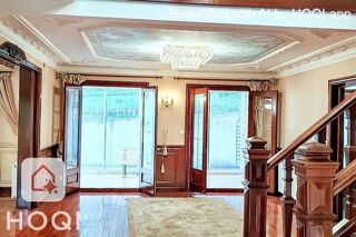  Villa  vendre 12 pices 300 m