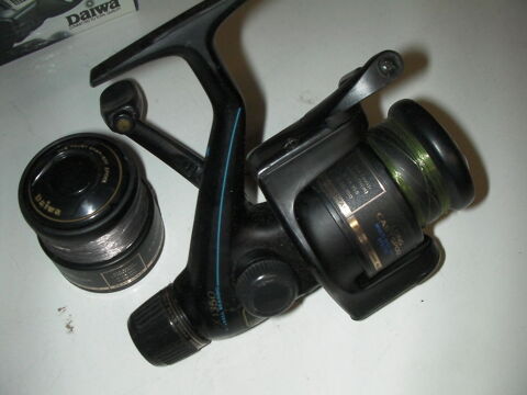 Moulinet lancer l�ger DAIWA 1350 long cast 35 Roques (31)