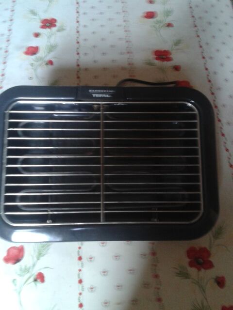 BARBECUE ELECTRIQUE TEFAL. 5 Fr�vent (62)