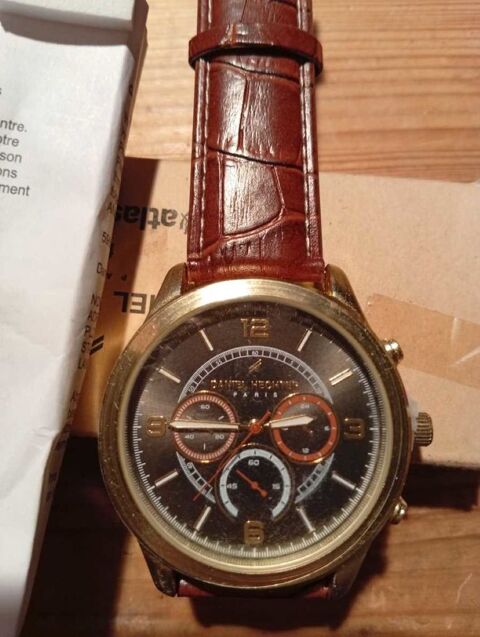 Montre neuve D. Hechter Courdimanche-sur-Essonne (91)