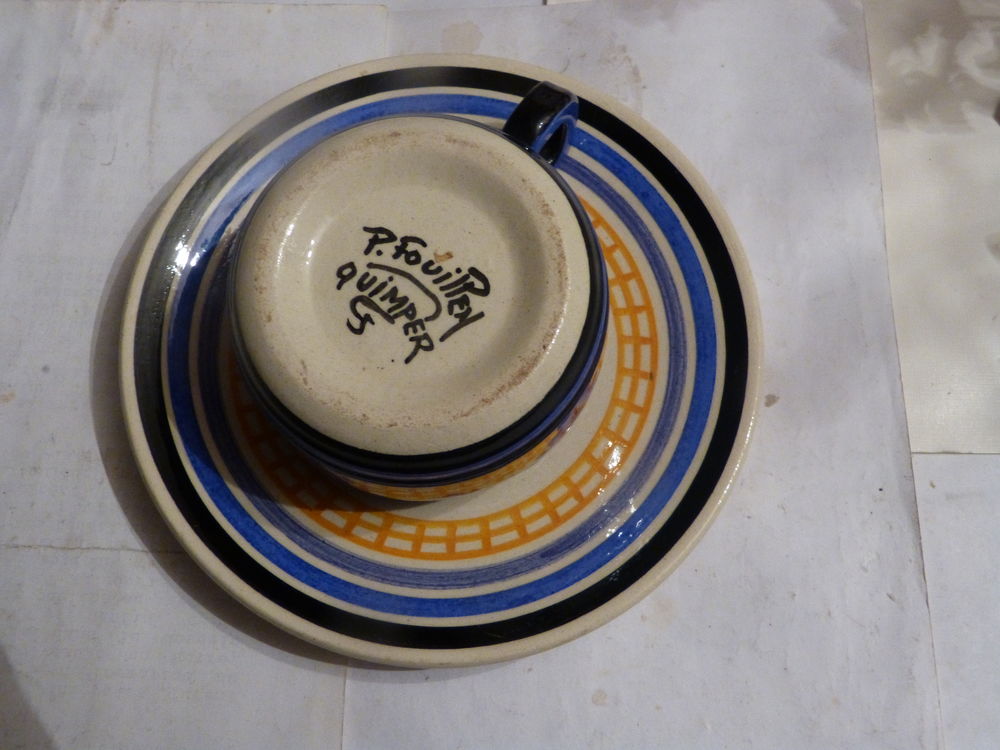 TASSE ET SOUS TASSE QUIMPER FOUILLEN 