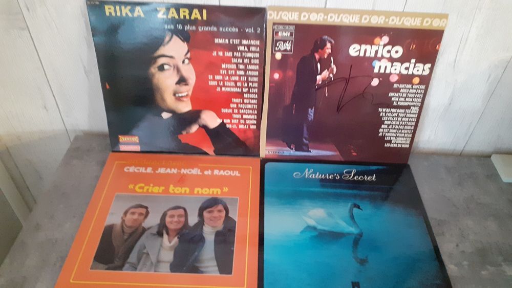vinyl 33 tours
et 45 tours Consoles et jeux vidéos