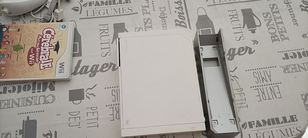 console Nintendo wii Consoles et jeux vidéos