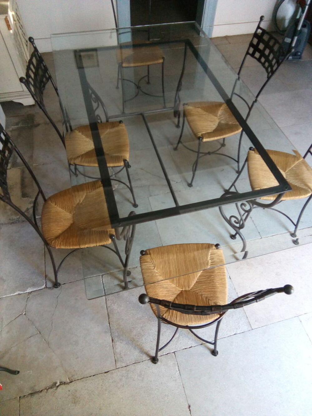 Table et chaises en fer forg&eacute; Meubles